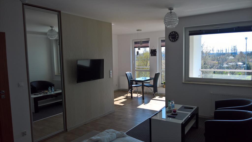 Top Oder Apartments- Private Parking Szczecin Extérieur photo