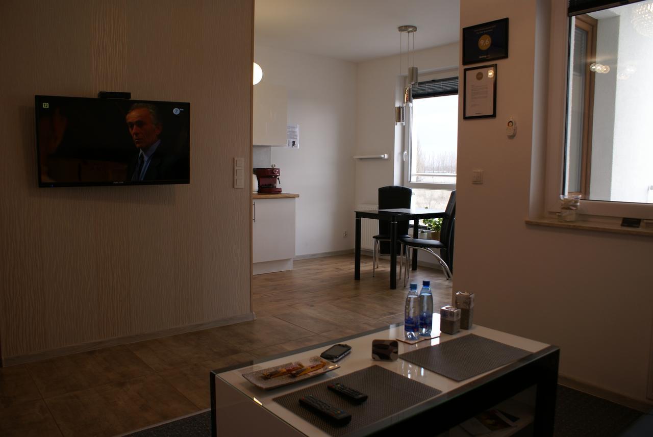 Top Oder Apartments- Private Parking Szczecin Extérieur photo